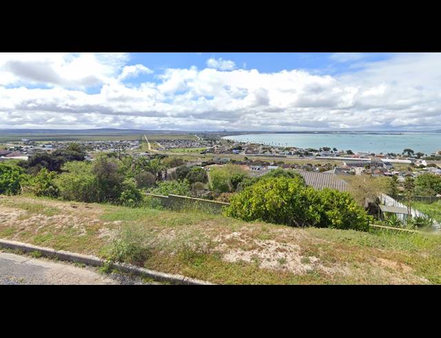 970M² VACANT LAND FOR SALE IN SALDANHA HEIGHTS